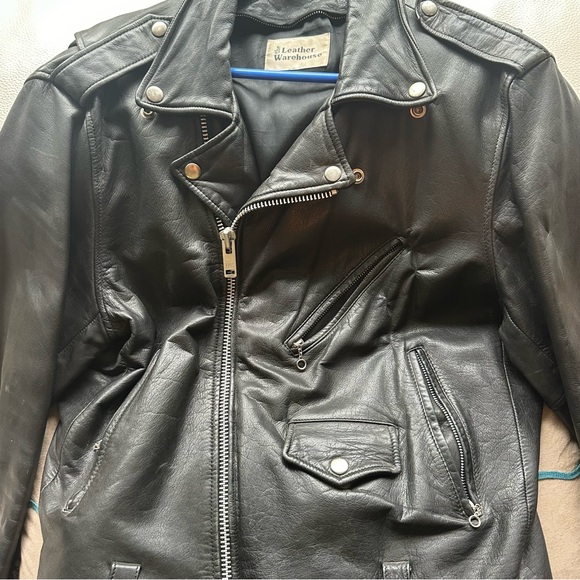 Vintage Leather Jacket - Picture 2 of 8